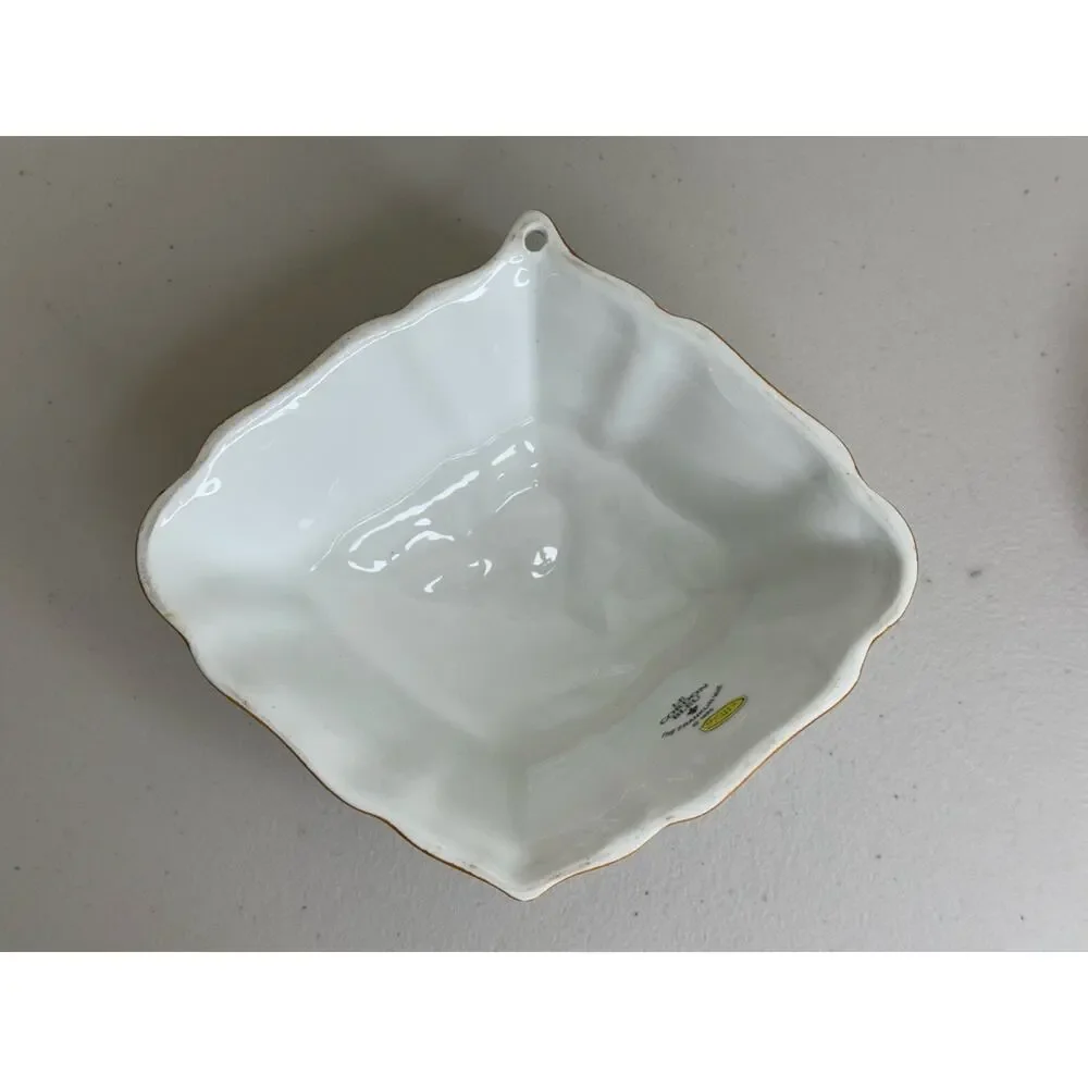 Franklin Mint Le Cordon Bleu Porcelain Diamond Mold White Goose Flower Butterfly